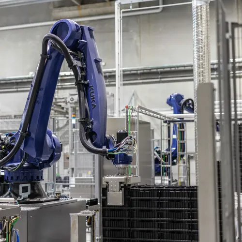 Kuka Xio 002